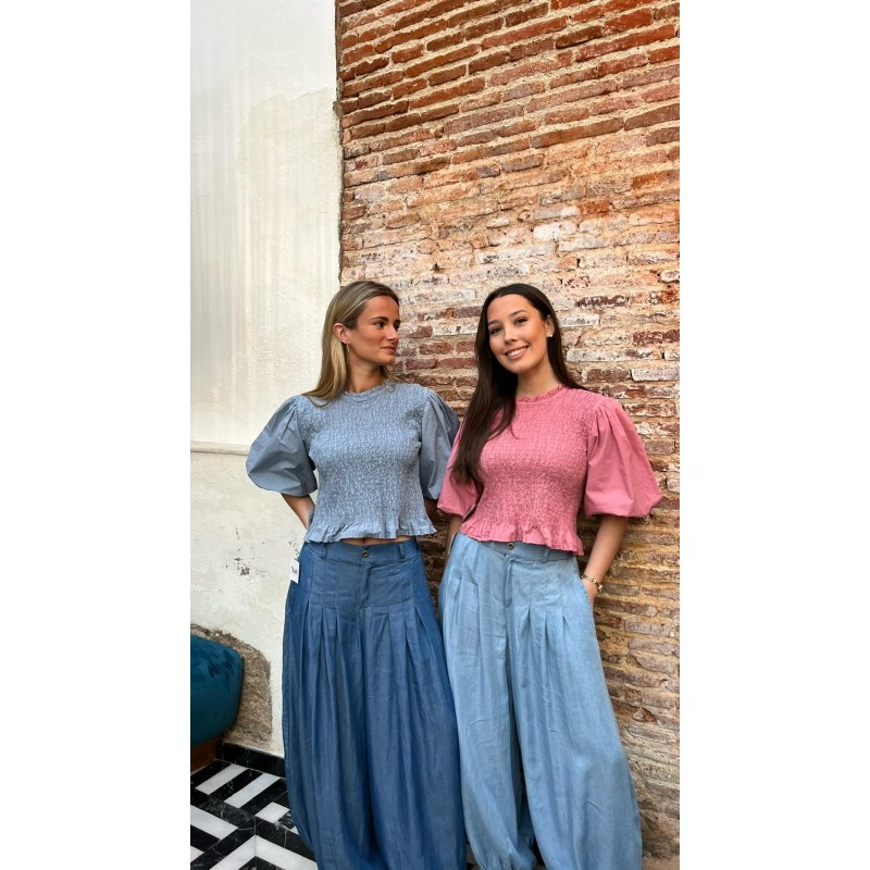 Pantalón bombacho claro pliegues 