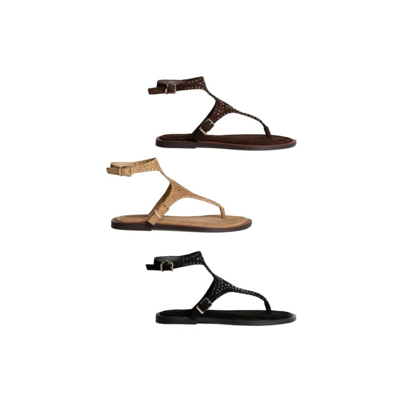 Sandalia plana tachas 