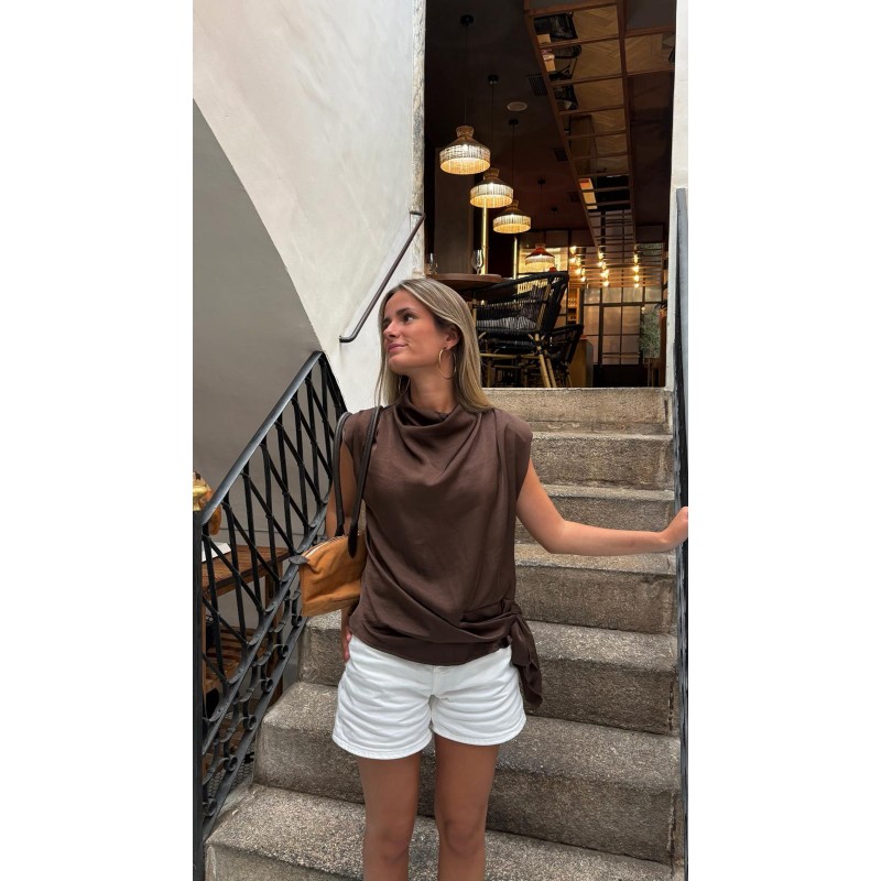 Top raso lazo lateral